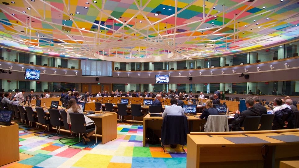 Εκτακτο Eurogroup τον Νοέμβριο για τις συντάξεις!